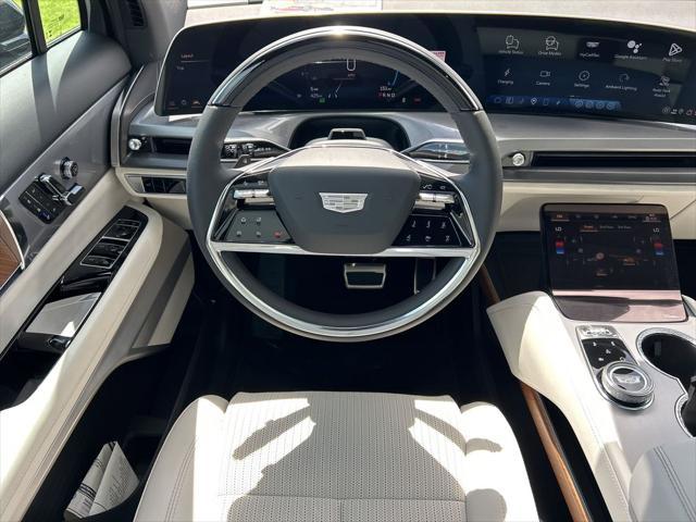 new 2026 Cadillac VISTIQ car, priced at $78,515