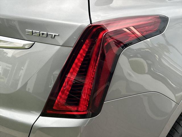 new 2025 Cadillac XT5 car, priced at $51,990