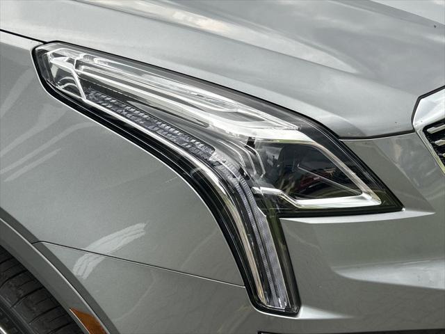 new 2025 Cadillac XT5 car, priced at $51,990