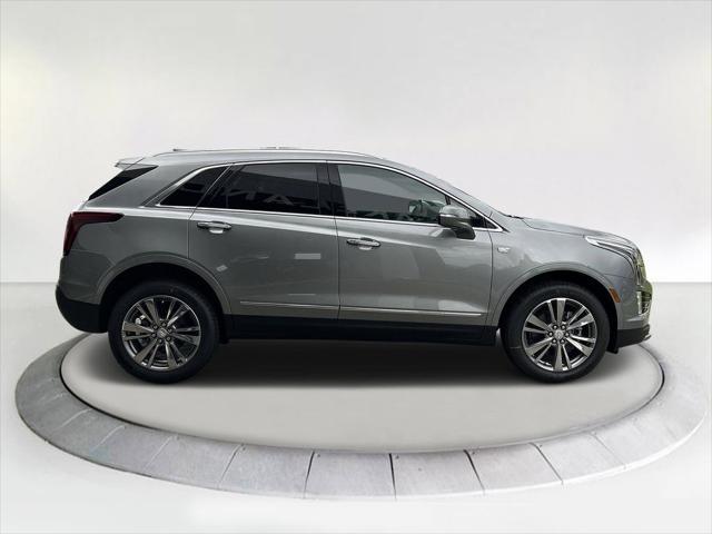 new 2025 Cadillac XT5 car, priced at $51,990