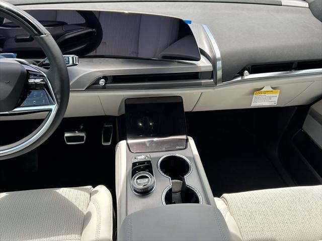 new 2026 Cadillac VISTIQ car, priced at $81,715