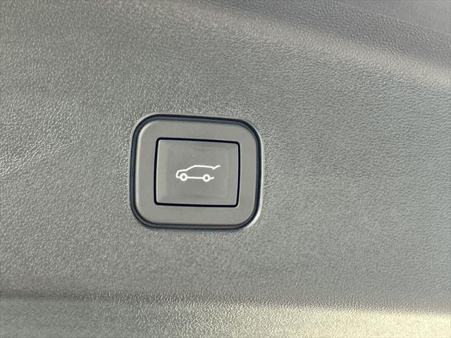 new 2026 Cadillac VISTIQ car, priced at $80,390