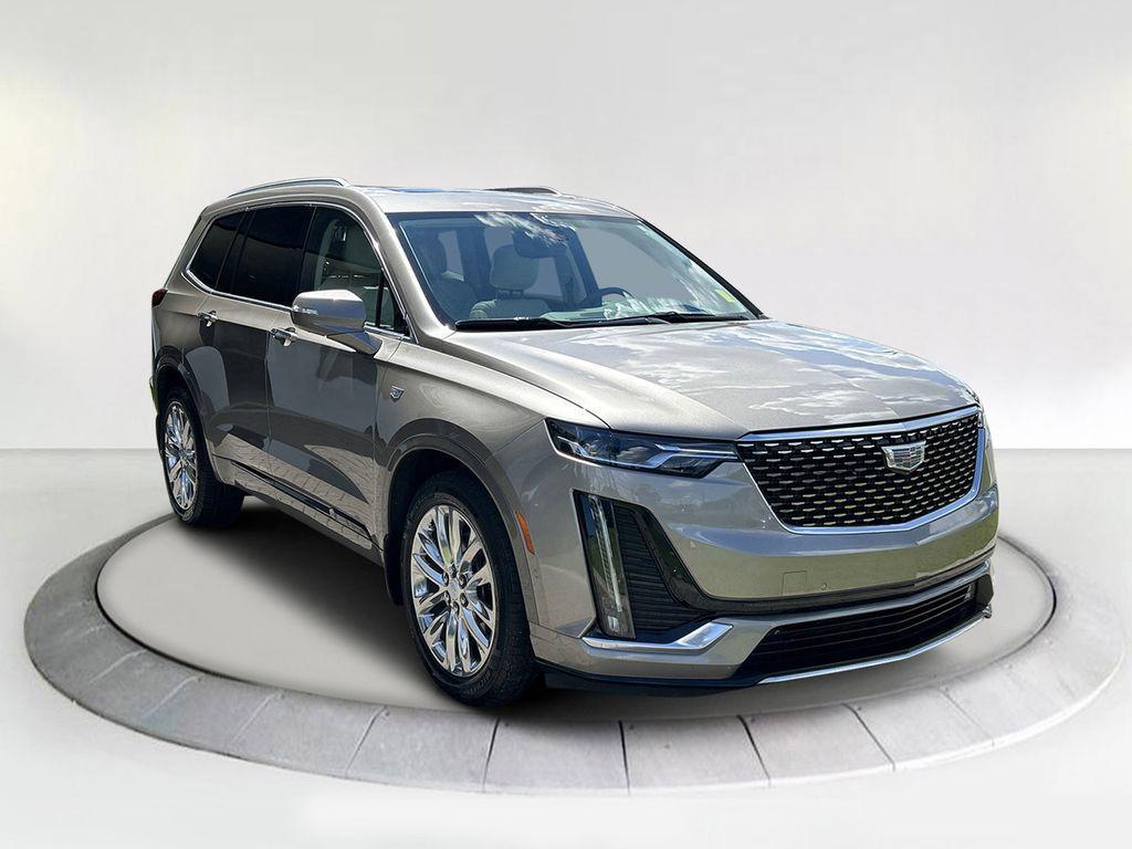 used 2023 Cadillac XT6 car, priced at $37,444