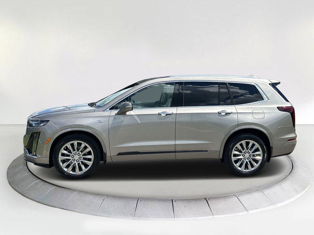 used 2023 Cadillac XT6 car, priced at $37,444