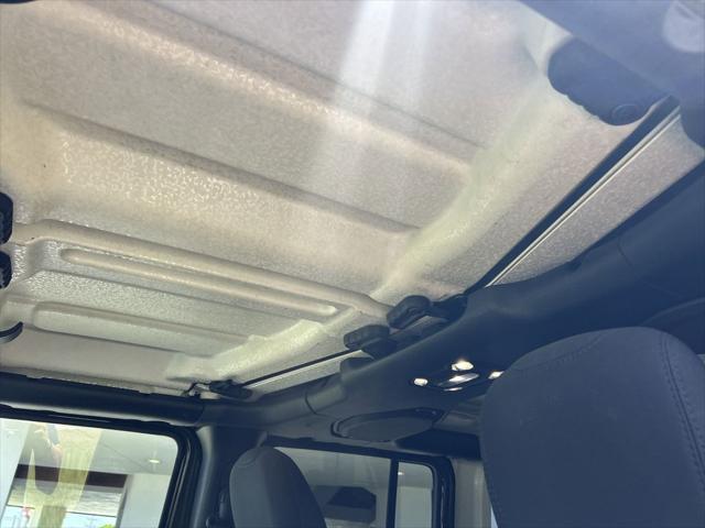 used 2022 Jeep Wrangler Unlimited car, priced at $27,777