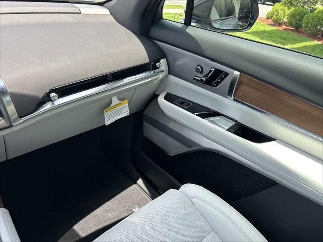 new 2026 Cadillac VISTIQ car, priced at $80,515