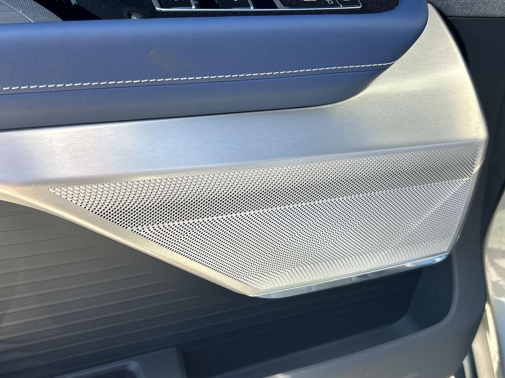 new 2026 Cadillac VISTIQ car, priced at $94,190