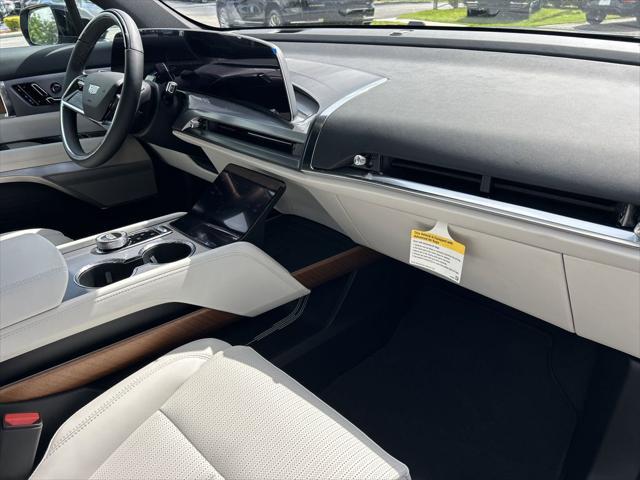 new 2026 Cadillac VISTIQ car, priced at $79,890