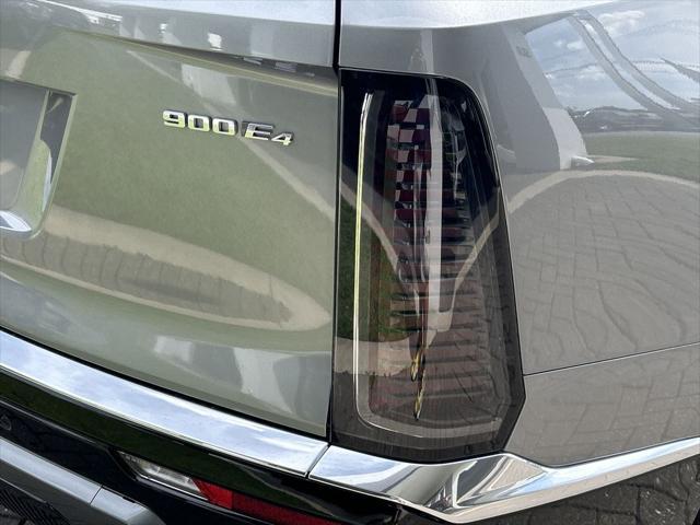 new 2026 Cadillac VISTIQ car, priced at $79,890