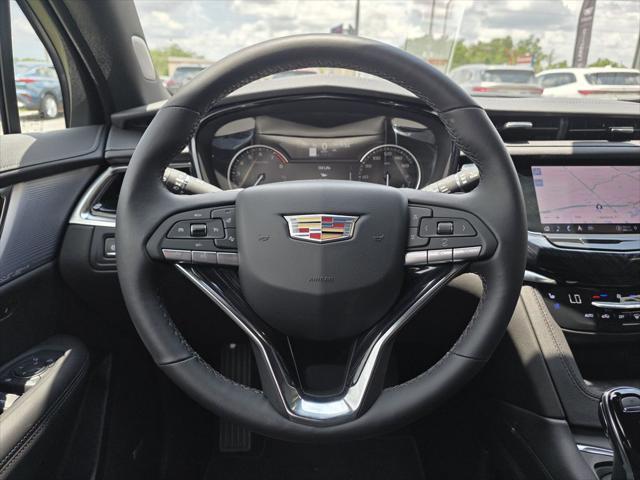 new 2025 Cadillac XT6 car, priced at $55,665