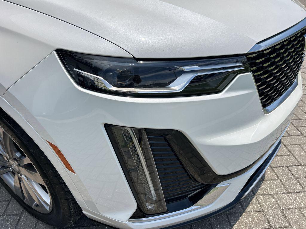 used 2023 Cadillac XT6 car, priced at $38,888