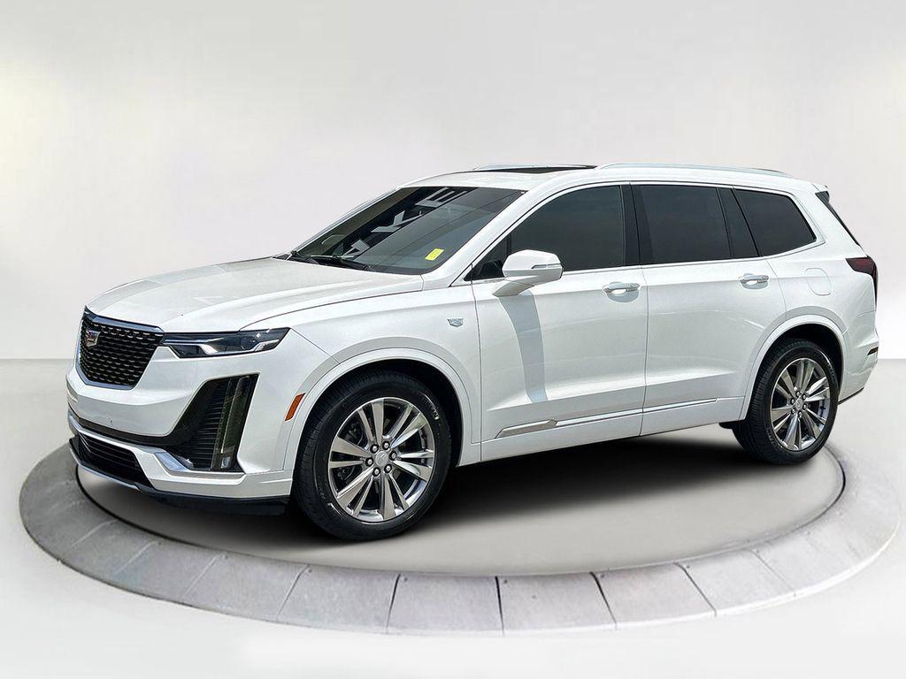used 2023 Cadillac XT6 car, priced at $38,888