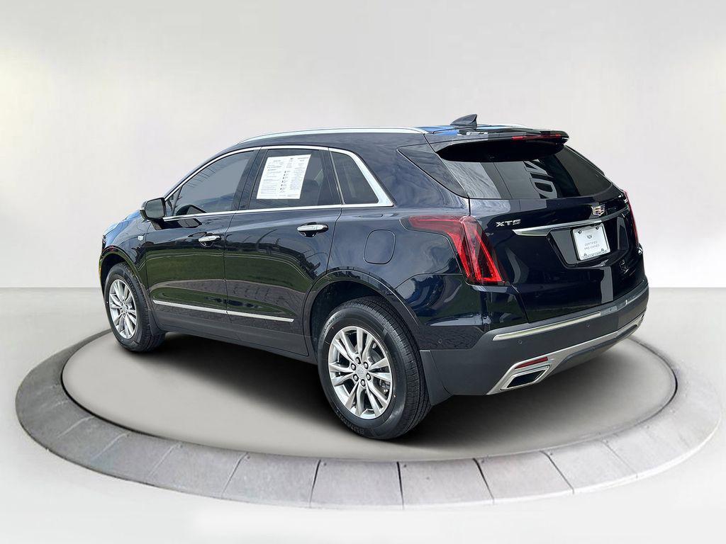 used 2022 Cadillac XT5 car, priced at $27,700