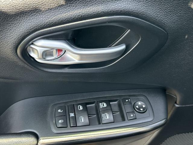 used 2015 Jeep Cherokee car, priced at $14,777