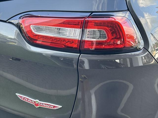 used 2015 Jeep Cherokee car, priced at $14,777