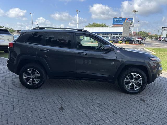 used 2015 Jeep Cherokee car, priced at $14,777