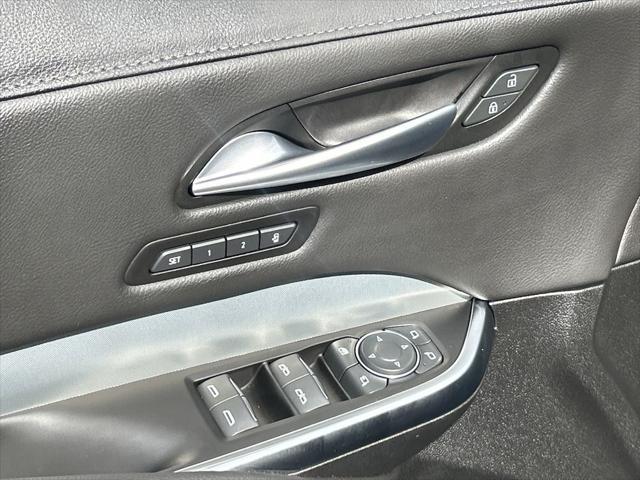 used 2023 Cadillac XT4 car, priced at $32,870