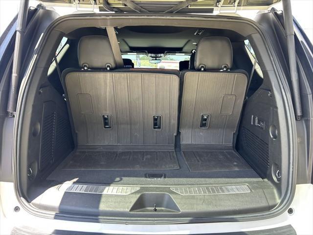 used 2023 GMC Yukon car, priced at $76,987