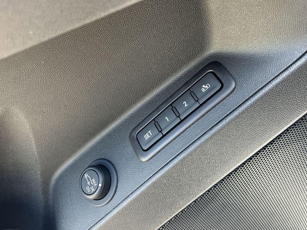 used 2021 Chevrolet Equinox car, priced at $22,855