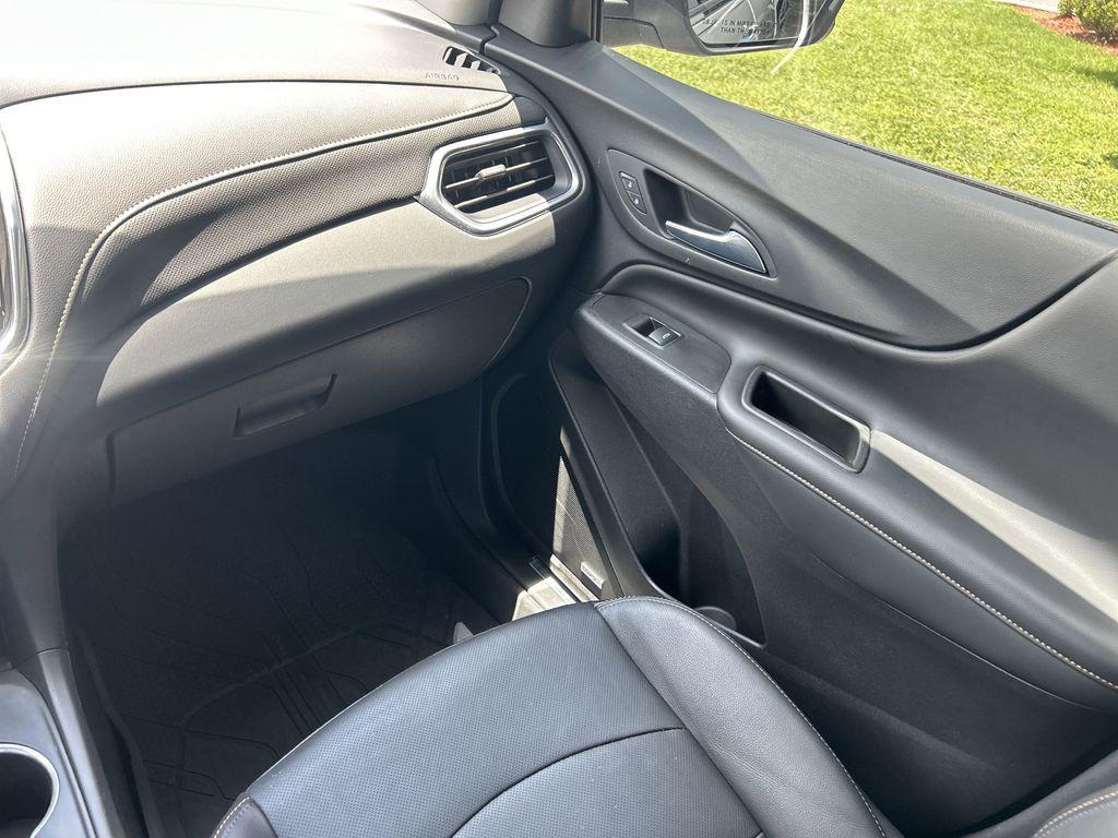 used 2021 Chevrolet Equinox car, priced at $22,855