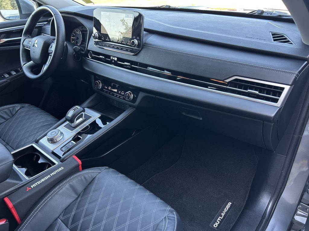 used 2022 Mitsubishi Outlander car, priced at $24,993