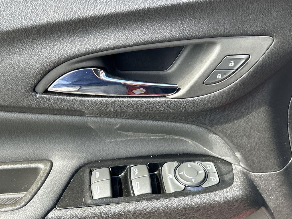 used 2024 Chevrolet Equinox car, priced at $27,965