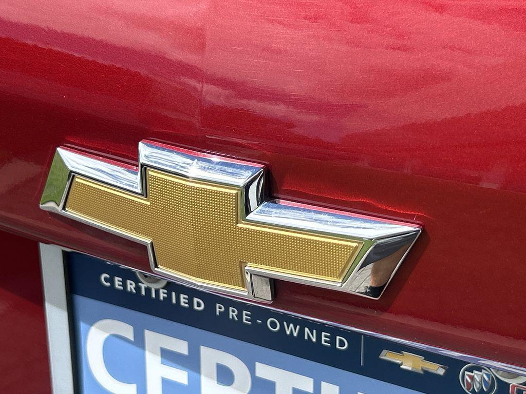 used 2024 Chevrolet Equinox car, priced at $27,965