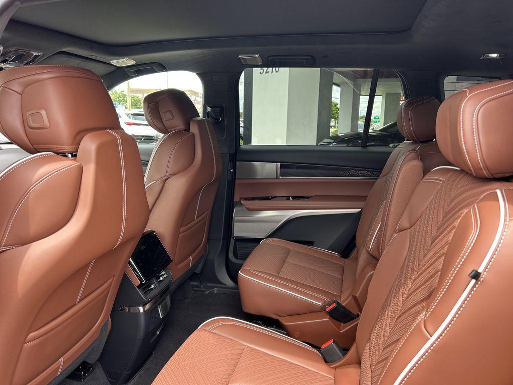 new 2026 Cadillac VISTIQ car, priced at $100,015