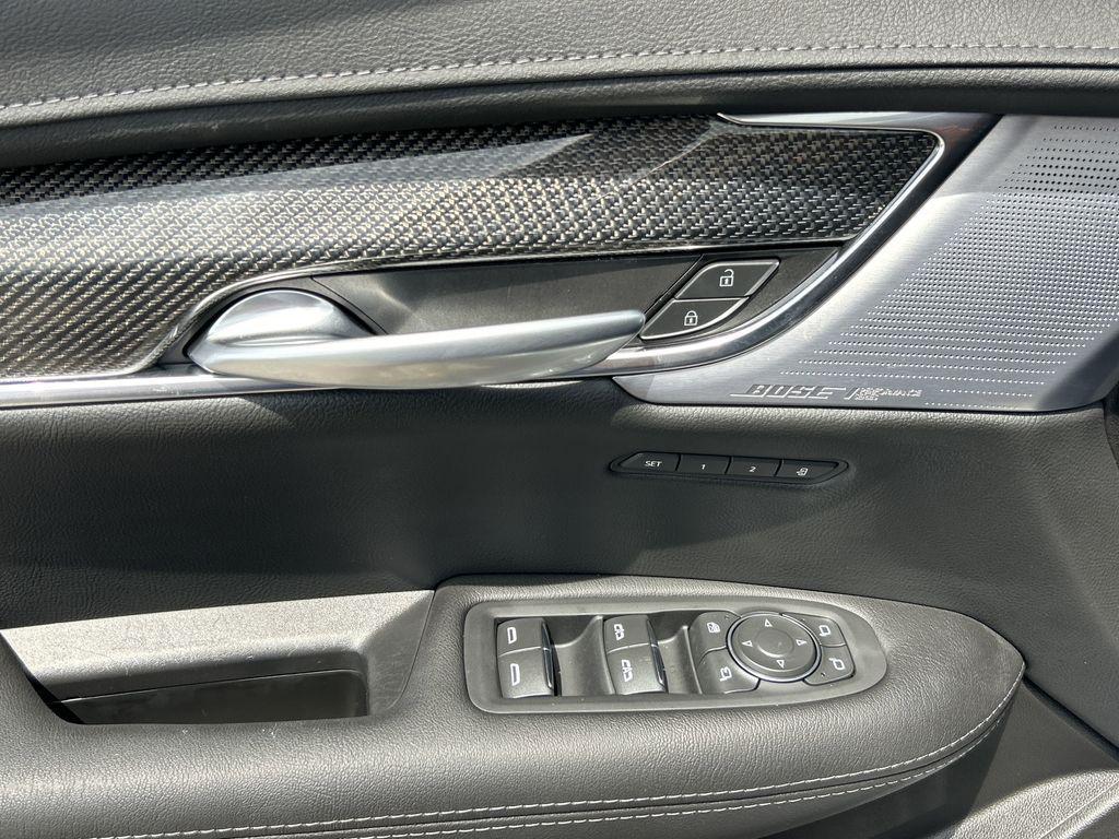 used 2025 Cadillac XT5 car, priced at $52,912