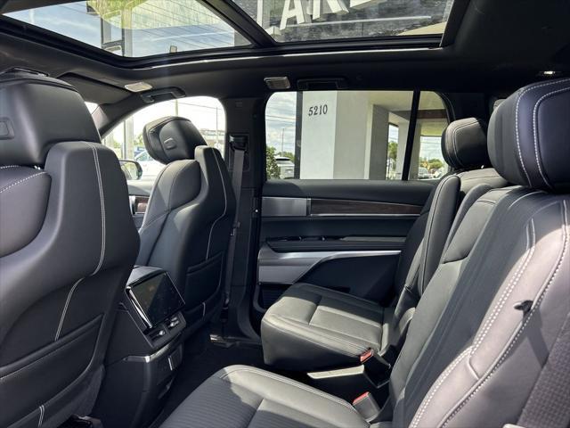 new 2026 Cadillac VISTIQ car, priced at $80,515