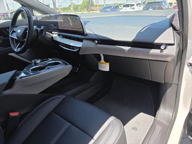 new 2025 Cadillac OPTIQ car, priced at $56,815