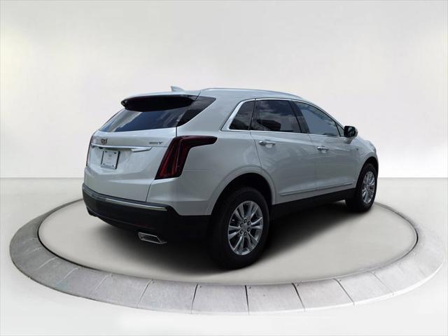 new 2025 Cadillac XT5 car, priced at $46,930