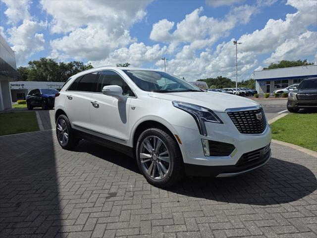 new 2025 Cadillac XT5 car, priced at $58,105
