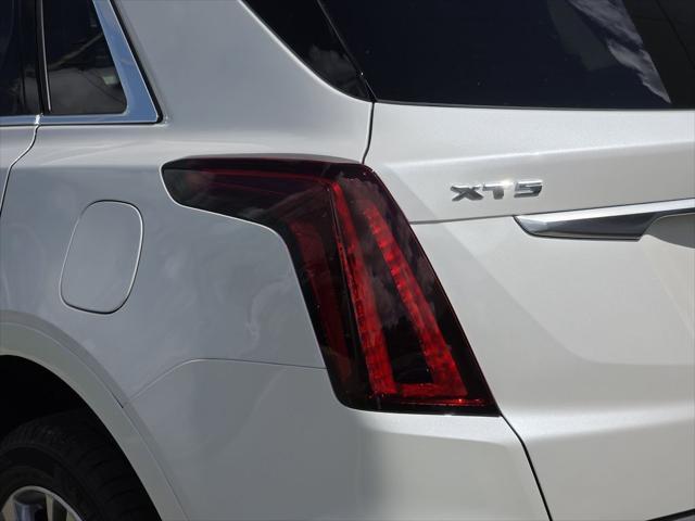 new 2025 Cadillac XT5 car, priced at $58,105