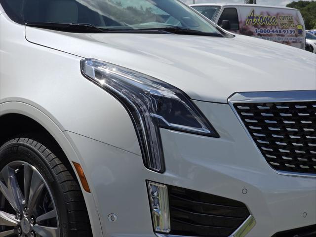 new 2025 Cadillac XT5 car, priced at $58,105