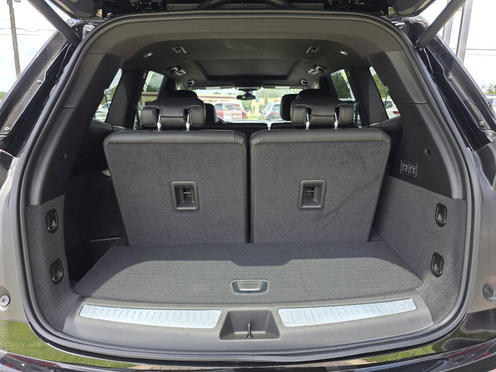 new 2025 Cadillac XT6 car, priced at $57,415