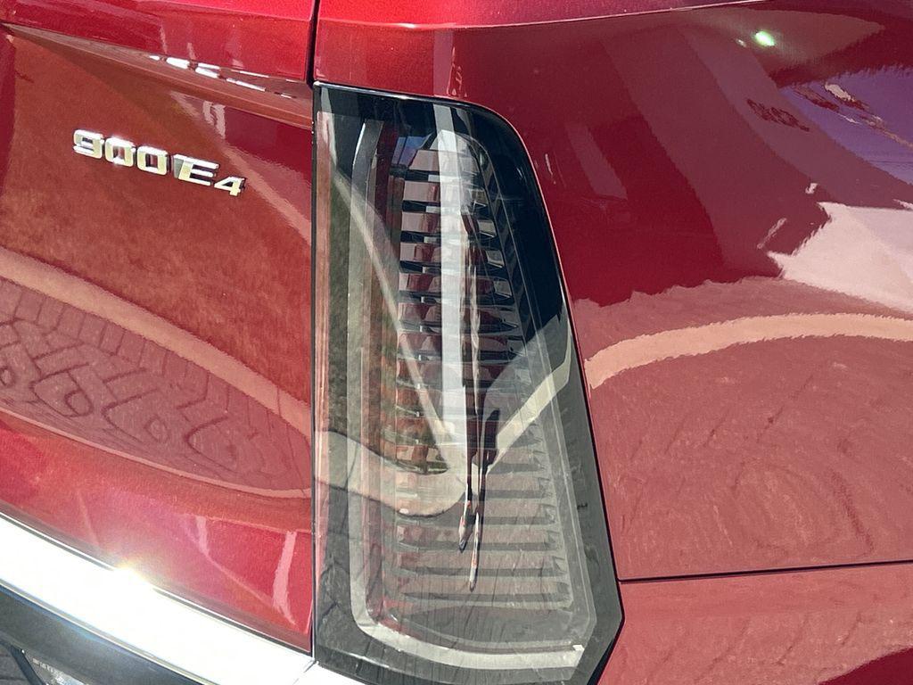 new 2026 Cadillac VISTIQ car, priced at $81,715