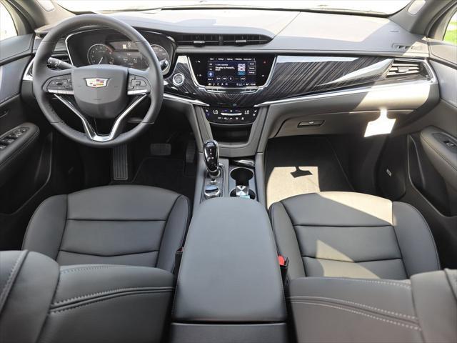 new 2025 Cadillac XT6 car, priced at $56,265