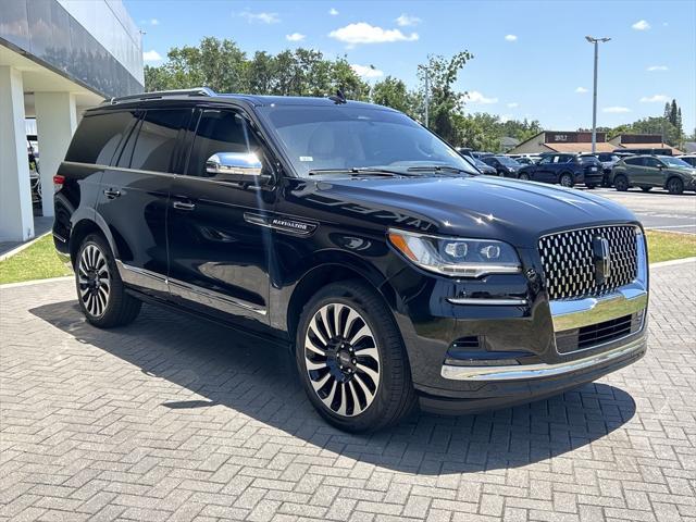 used 2024 Lincoln Navigator car, priced at $95,498