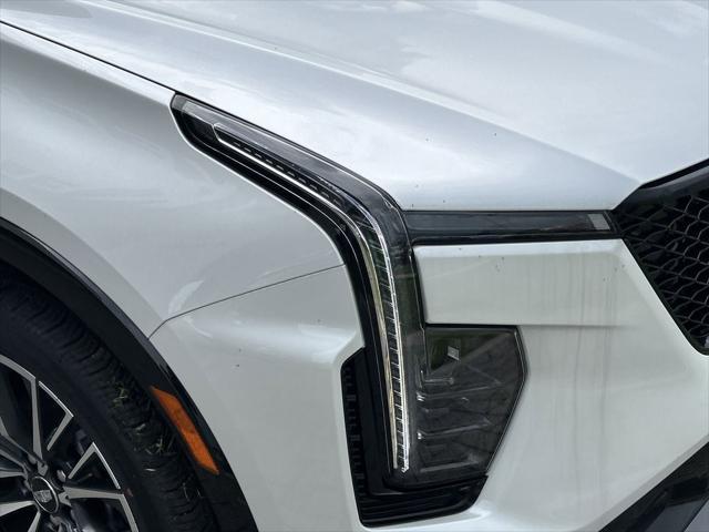 new 2025 Cadillac XT4 car, priced at $51,560