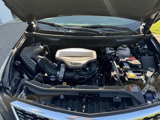 used 2022 Cadillac XT5 car, priced at $31,723