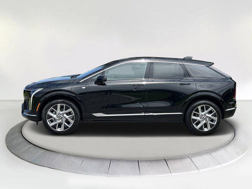 new 2025 Cadillac OPTIQ car, priced at $54,390