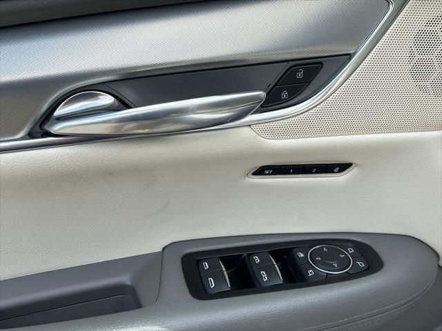 used 2019 Cadillac XT5 car, priced at $21,375