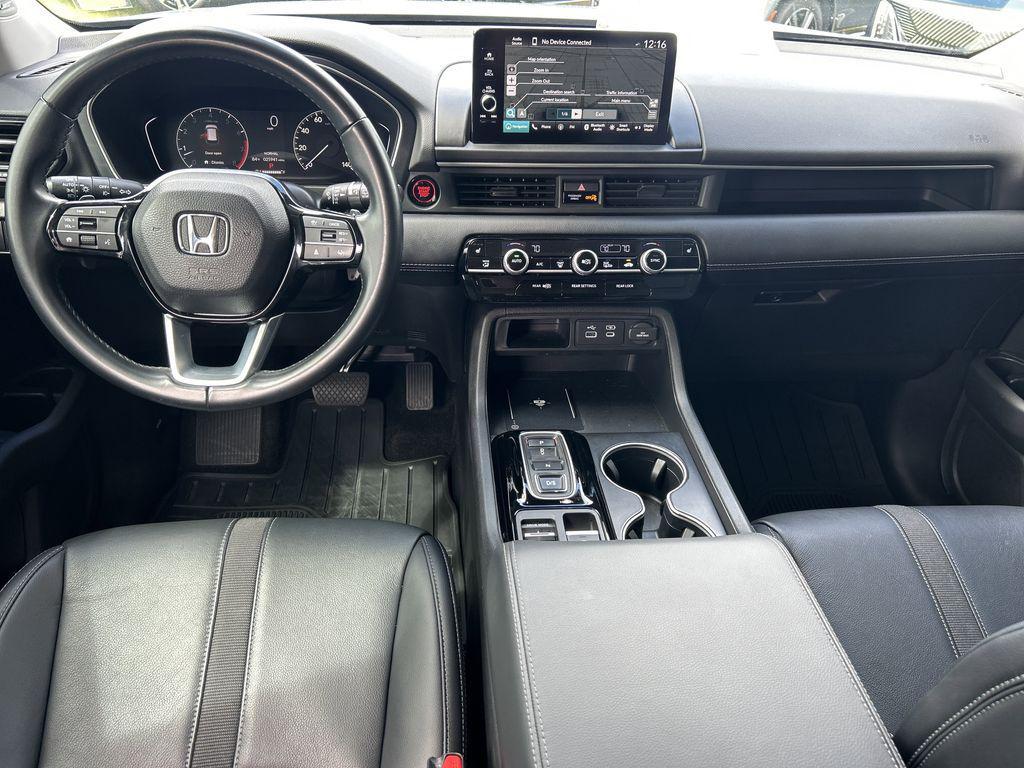 used 2023 Honda Pilot car, priced at $38,575