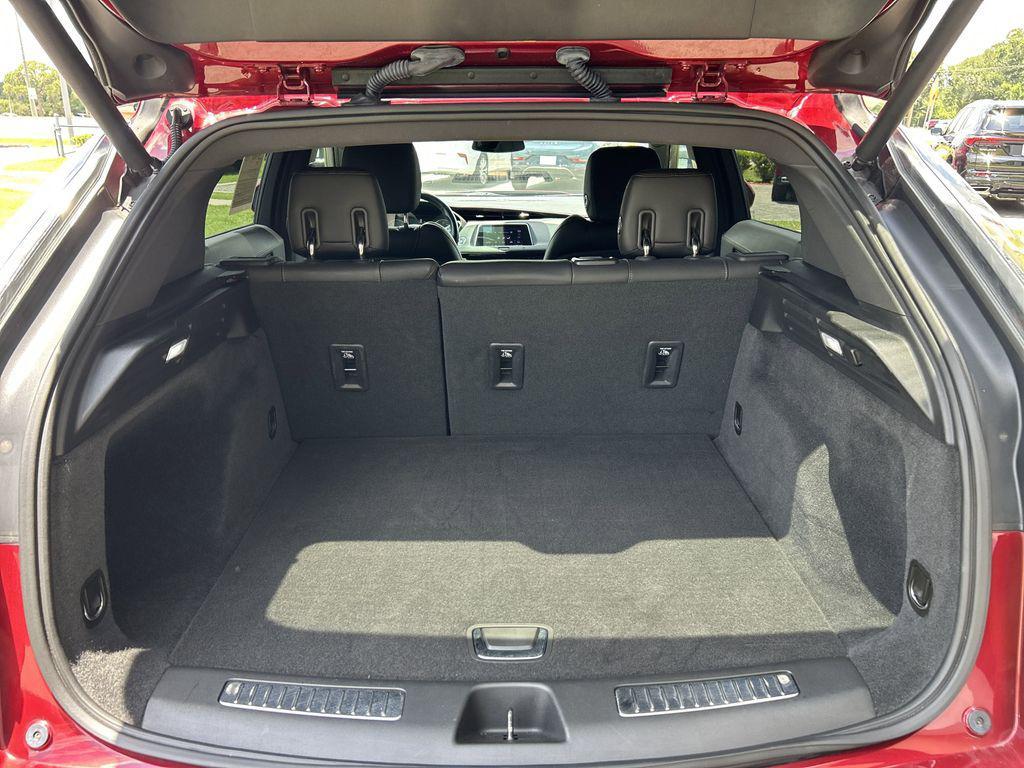 used 2020 Cadillac XT4 car, priced at $24,325