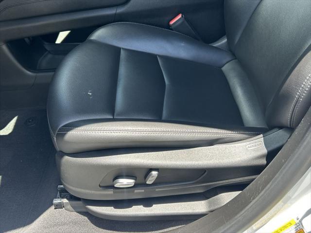 used 2021 Cadillac XT5 car, priced at $25,562