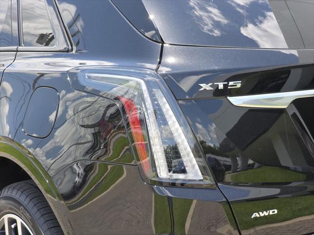 new 2025 Cadillac XT5 car, priced at $65,710
