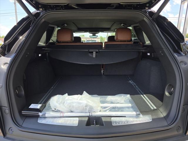 new 2025 Cadillac XT5 car, priced at $65,710