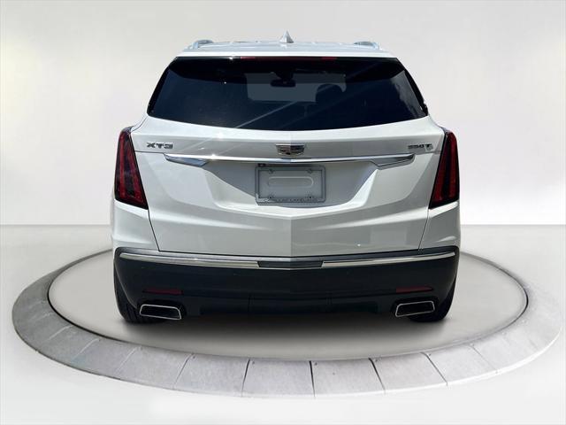 used 2022 Cadillac XT5 car, priced at $28,500