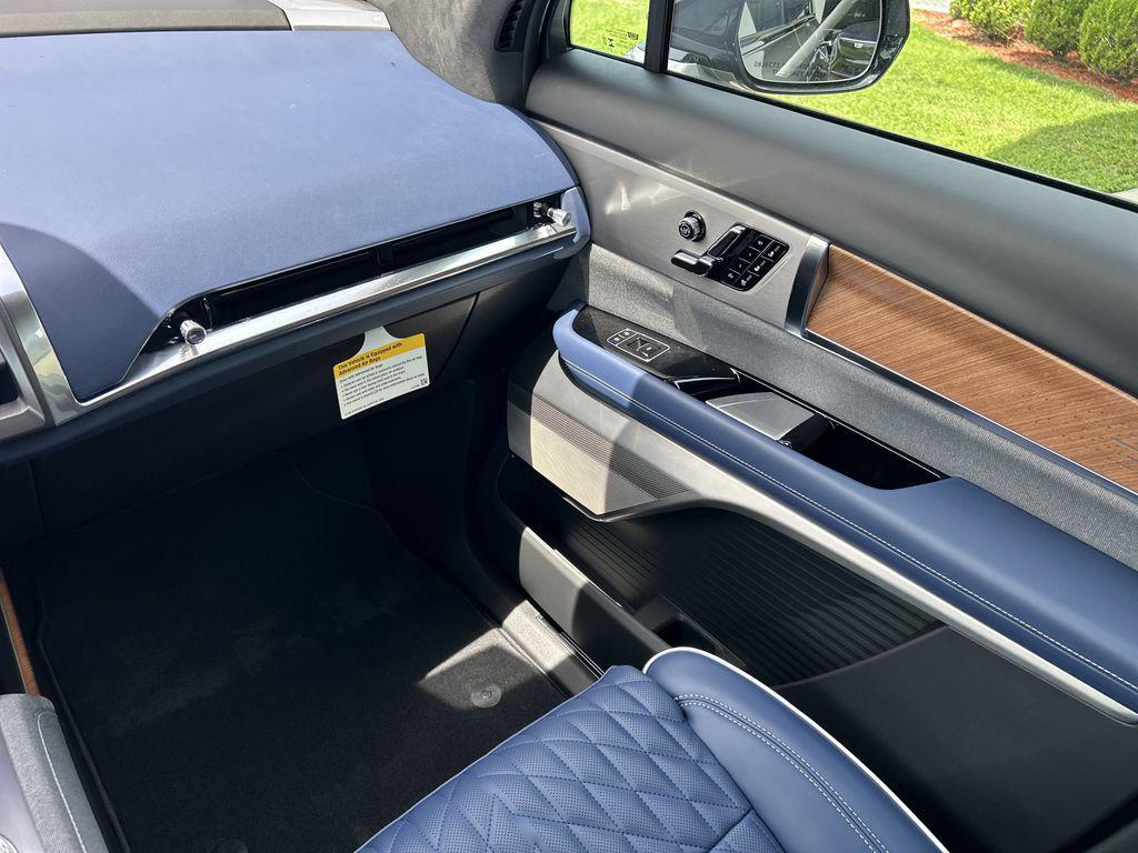 new 2026 Cadillac VISTIQ car, priced at $94,190